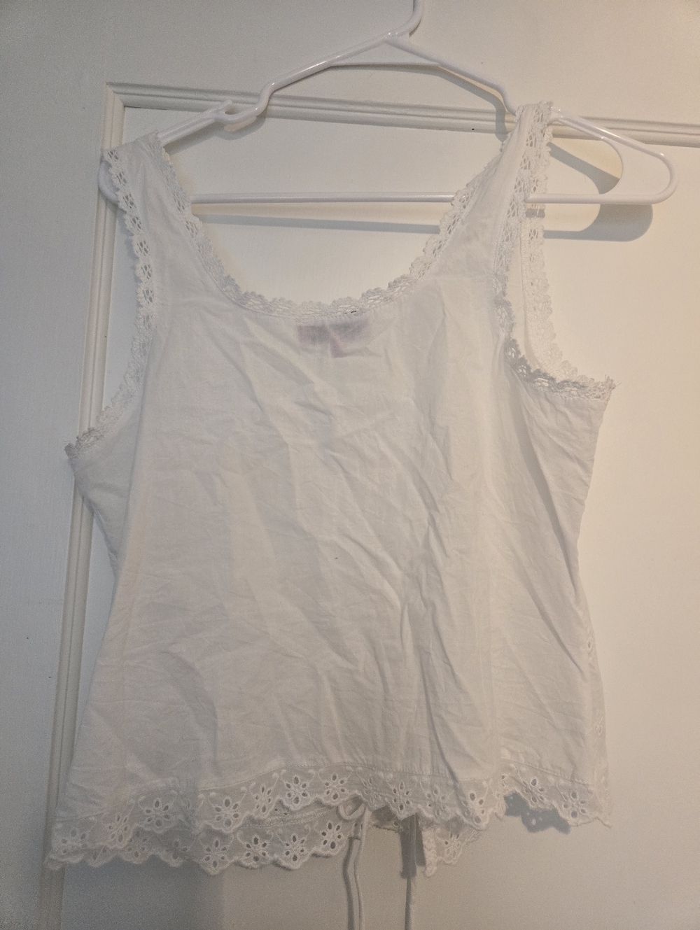 Edikted White Eyelet Lace Tie-Front Camisole - Picture 2 of 3